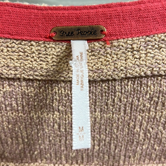 Free People sweater - Picture 8 of 9